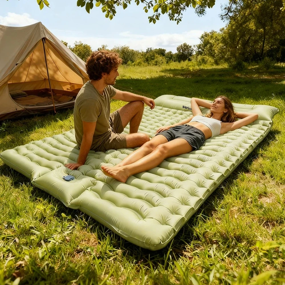 kf-S06f88b558023431e92efb67cd6e2ca92t 2-Person Inflatable Camping Mat – Compact Pad with Built-In Foot Pump for Travel & Outdoors - Image 1