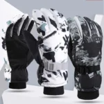 Waterproof Thermal Ski Gloves – Insulated Snow & Riding Gloves (Unisex)